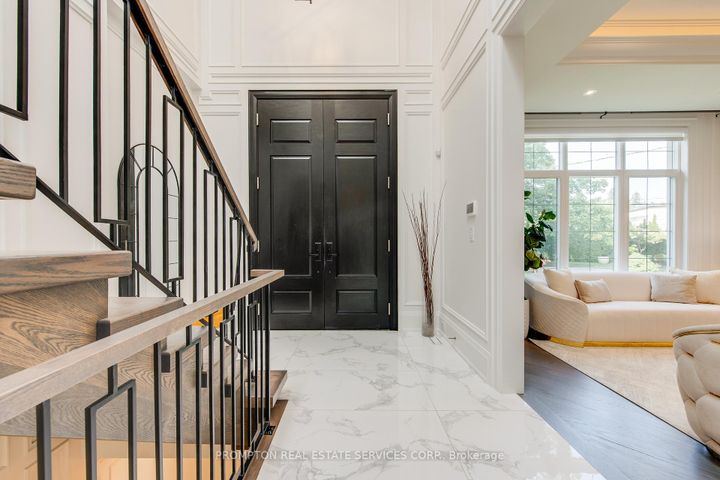 Photo 1 at 47 Wycliffe Crescent, Bayview Village, Toronto
