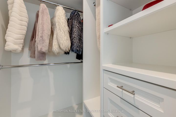 Photo 21 at 47 Wycliffe Crescent, Bayview Village, Toronto