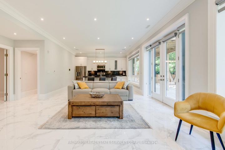 Photo 34 at 47 Wycliffe Crescent, Bayview Village, Toronto