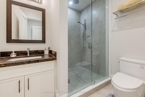 Photo 31 at 47 Wycliffe Crescent, Bayview Village, Toronto