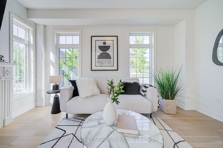 Photo 13 at 30 William Berczy Boulevard, Berczy, Markham
