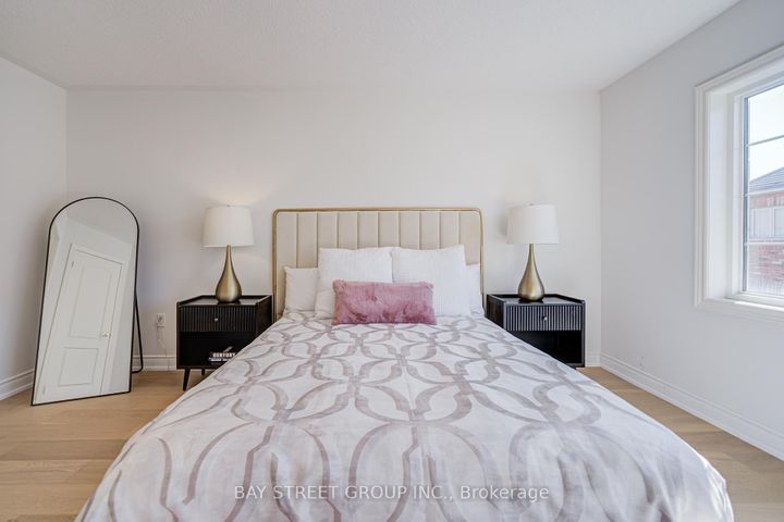 Photo 32 at 30 William Berczy Boulevard, Berczy, Markham