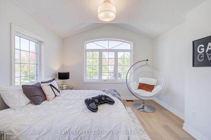Photo 42 at 30 William Berczy Boulevard, Berczy, Markham