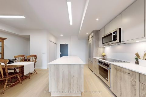Photo 12 at 804 - 840 St Clair Avenue W, Oakwood Village, Toronto