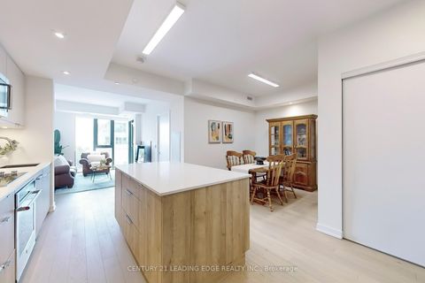 Photo 15 at 804 - 840 St Clair Avenue W, Oakwood Village, Toronto