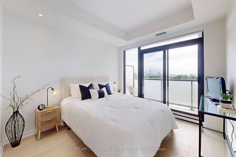 Photo 20 at 804 - 840 St Clair Avenue W, Oakwood Village, Toronto