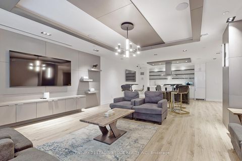 Photo 35 at 804 - 840 St Clair Avenue W, Oakwood Village, Toronto