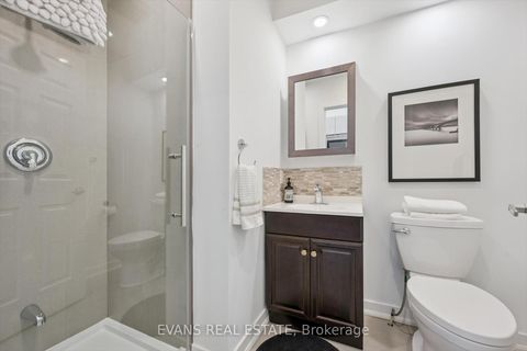 Photo 10 at 526 Quebec Avenue, Junction Area, Toronto