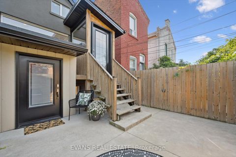 Photo 25 at 526 Quebec Avenue, Junction Area, Toronto