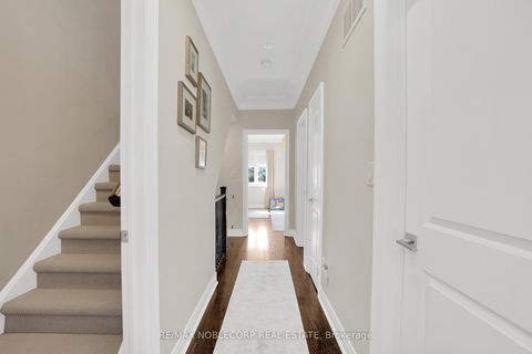Photo 21 at 5 - 9 Powseland Crescent, West Woodbridge, Vaughan