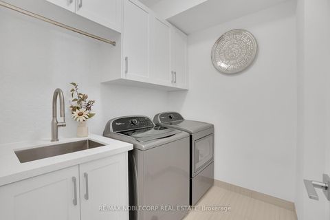 Photo 23 at 5 - 9 Powseland Crescent, West Woodbridge, Vaughan