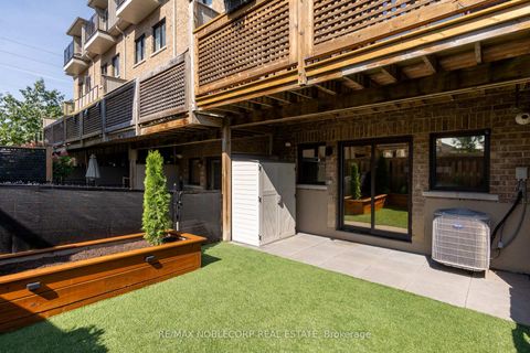 Photo 28 at 5 - 9 Powseland Crescent, West Woodbridge, Vaughan
