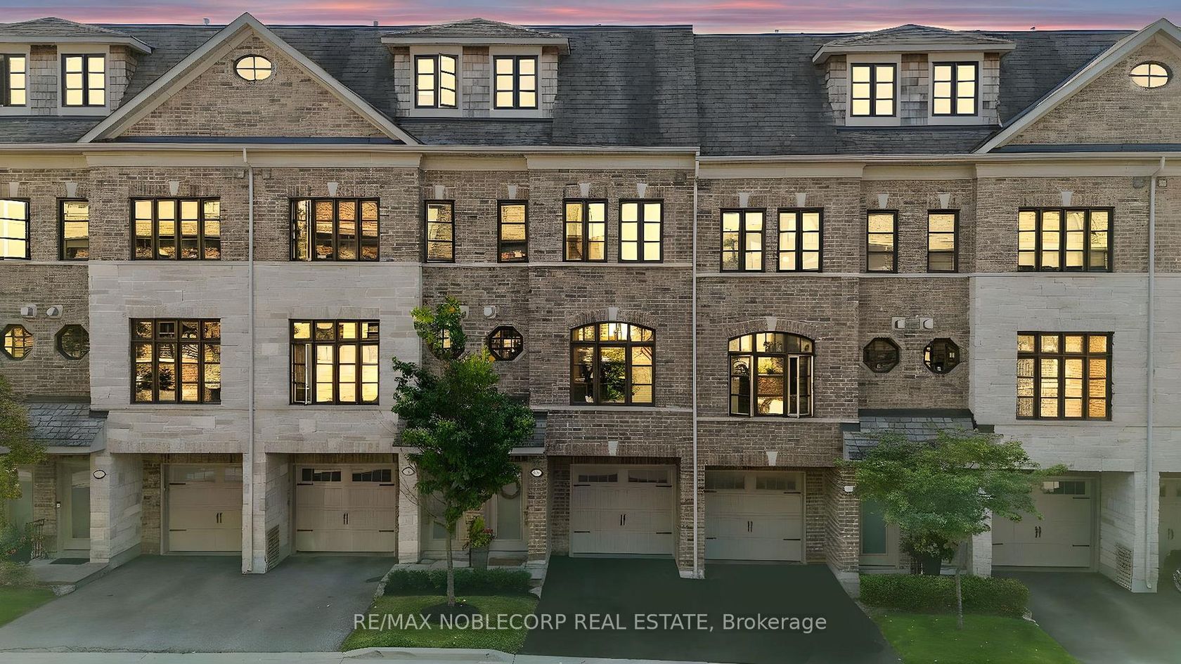 5 - 9 Powseland Crescent, West Woodbridge, Vaughan 