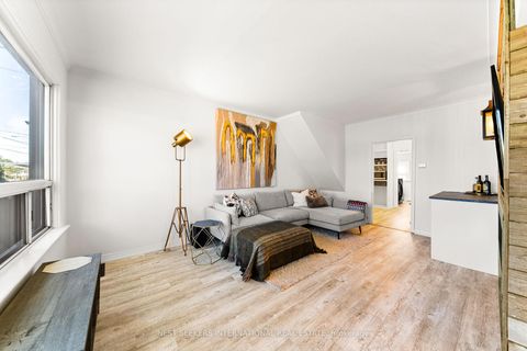 Photo 7 at 905 & 907 Glencairn Avenue, Glen Park, Toronto