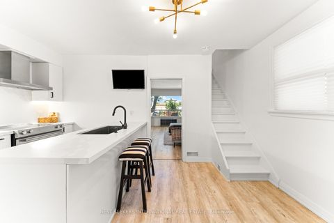 Photo 10 at 905 & 907 Glencairn Avenue, Glen Park, Toronto