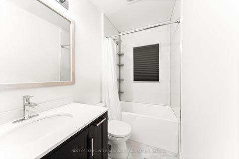 Photo 15 at 905 & 907 Glencairn Avenue, Glen Park, Toronto