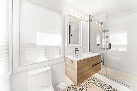 Photo 20 at 905 & 907 Glencairn Avenue, Glen Park, Toronto