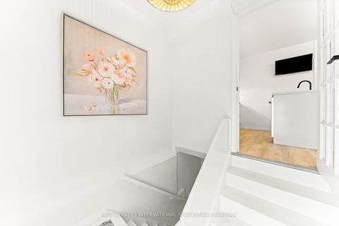 Photo 22 at 905 & 907 Glencairn Avenue, Glen Park, Toronto