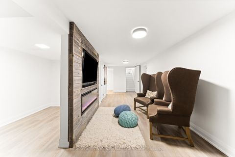 Photo 25 at 905 & 907 Glencairn Avenue, Glen Park, Toronto