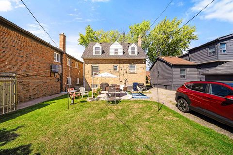 Photo 40 at 905 & 907 Glencairn Avenue, Glen Park, Toronto