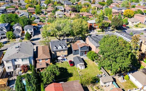 Photo 43 at 905 & 907 Glencairn Avenue, Glen Park, Toronto