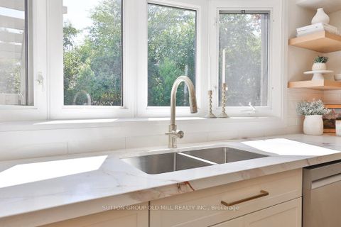 Photo 15 at 36 Laurelwood Crescent, Richview, Toronto