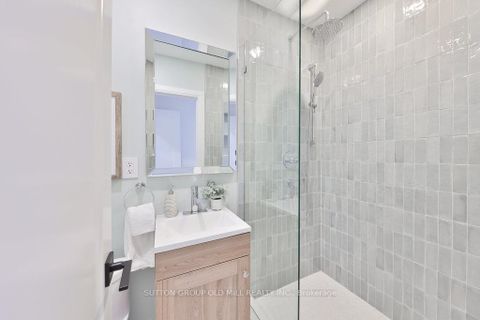 Photo 25 at 36 Laurelwood Crescent, Richview, Toronto