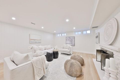 Photo 32 at 36 Laurelwood Crescent, Richview, Toronto