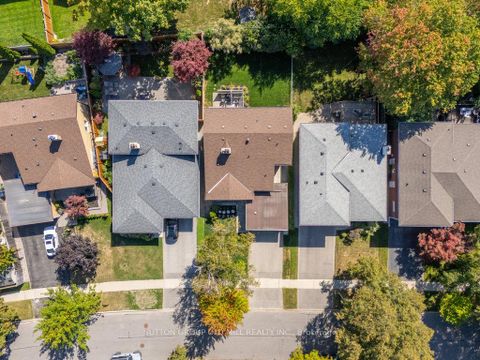 Photo 46 at 36 Laurelwood Crescent, Richview, Toronto