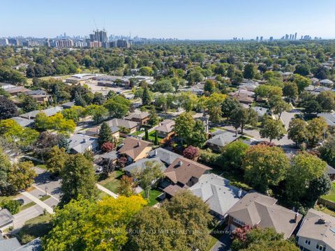 Photo 47 at 36 Laurelwood Crescent, Richview, Toronto