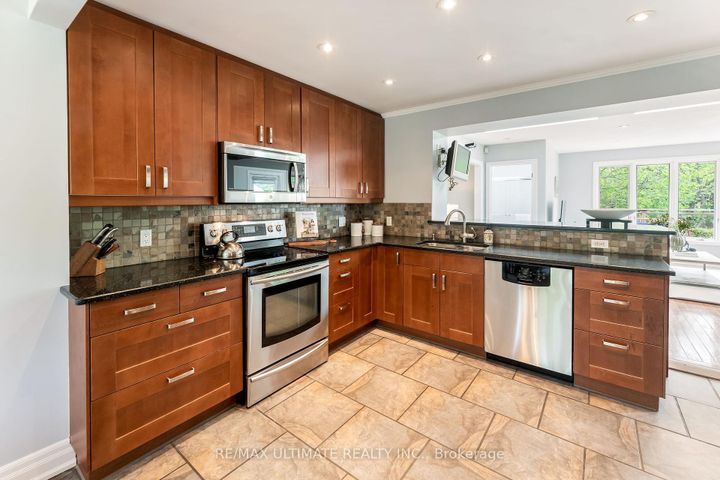 Photo 9 at 69 Midland Avenue, Cliffcrest, Toronto