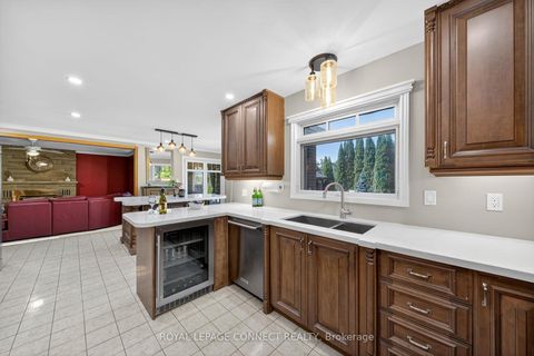 Photo 10 at 90 Golf Links Drive, Aurora Highlands, Aurora
