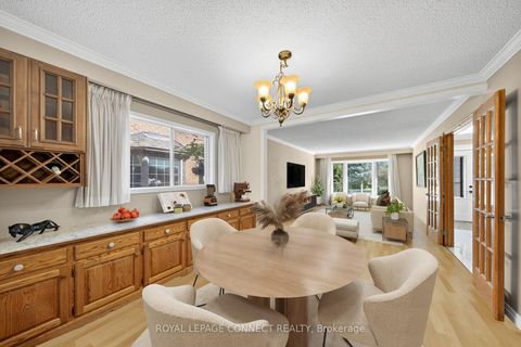Photo 13 at 90 Golf Links Drive, Aurora Highlands, Aurora