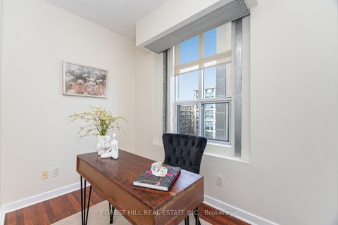Photo 13 at 722 - 438 Richmond Street W, Waterfront Communities C1, Toronto