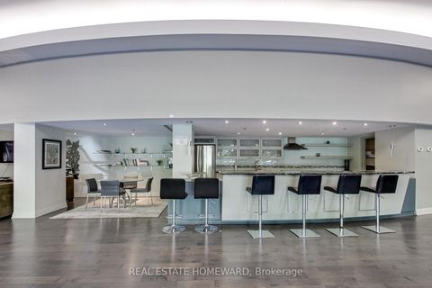 Photo 33 at 201 - 550 Queens Quay W, Waterfront Communities C1, Toronto