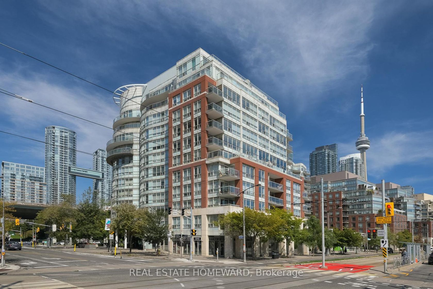 201 - 550 Queens Quay W, Waterfront Communities C1, Toronto 