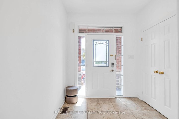 Photo 4 at 328 Rita's Avenue N, Summerhill Estates, Newmarket