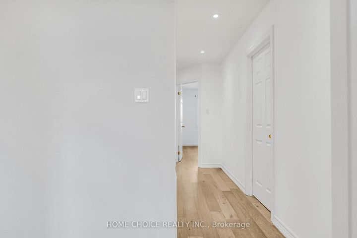Photo 20 at 328 Rita's Avenue N, Summerhill Estates, Newmarket