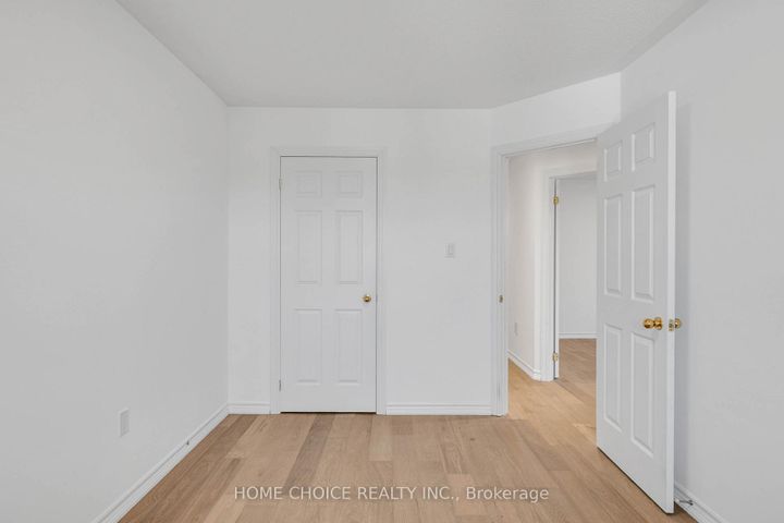 Photo 31 at 328 Rita's Avenue N, Summerhill Estates, Newmarket