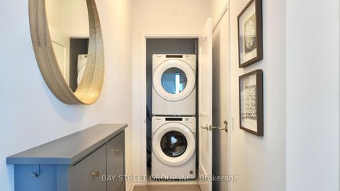 Photo 19 at 3219 - 50 Dunfield Avenue, Mount Pleasant West, Toronto