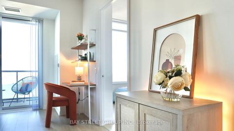 Photo 23 at 3219 - 50 Dunfield Avenue, Mount Pleasant West, Toronto