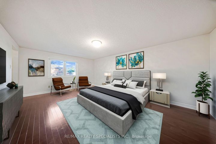 Photo 14 at 24 Whitmore Court, Heart Lake West, Brampton