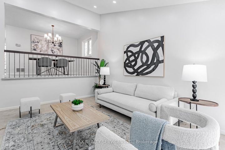 Photo 8 at 16 Marchmount Crescent, Central Park, Brampton