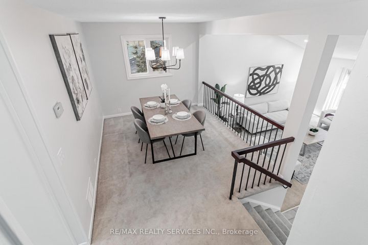 Photo 15 at 16 Marchmount Crescent, Central Park, Brampton