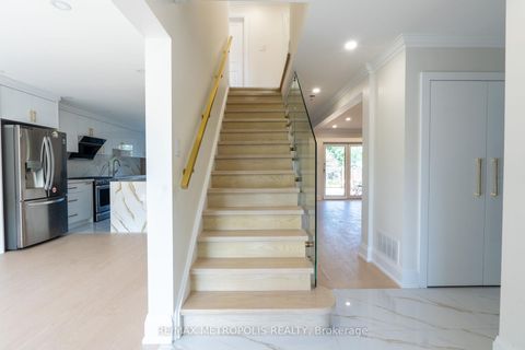 Photo 12 at 48 Knockbolt Crescent, Agincourt North, Toronto
