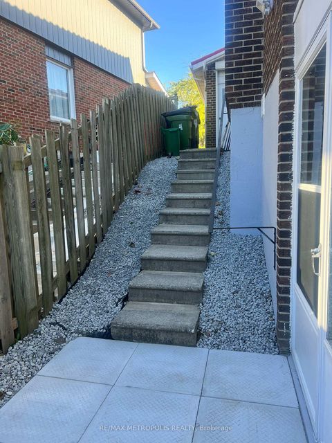 Photo 39 at 48 Knockbolt Crescent, Agincourt North, Toronto Photo 39 at 48 Knockbolt Crescent, Agincourt North, Toronto