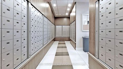 Photo 42 at 1908 - 33 Bay Street, Waterfront Communities C1, Toronto