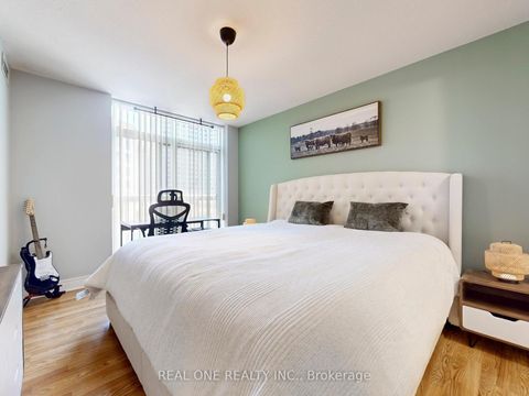 Photo 14 at 617 - 5418 Yonge Street, Willowdale West, Toronto