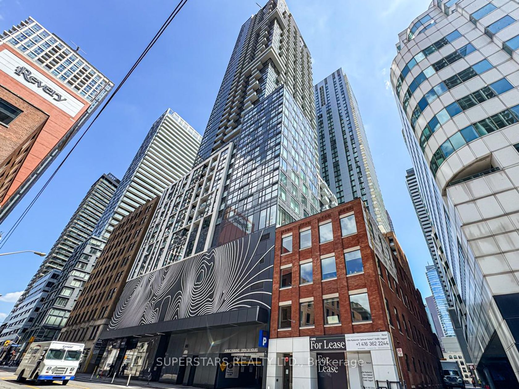 2005 - 87 Peter Street, Waterfront Communities C1, Toronto 