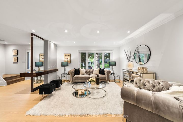 Photo 3 at 11 Jondan Crescent, Royal Orchard, Markham